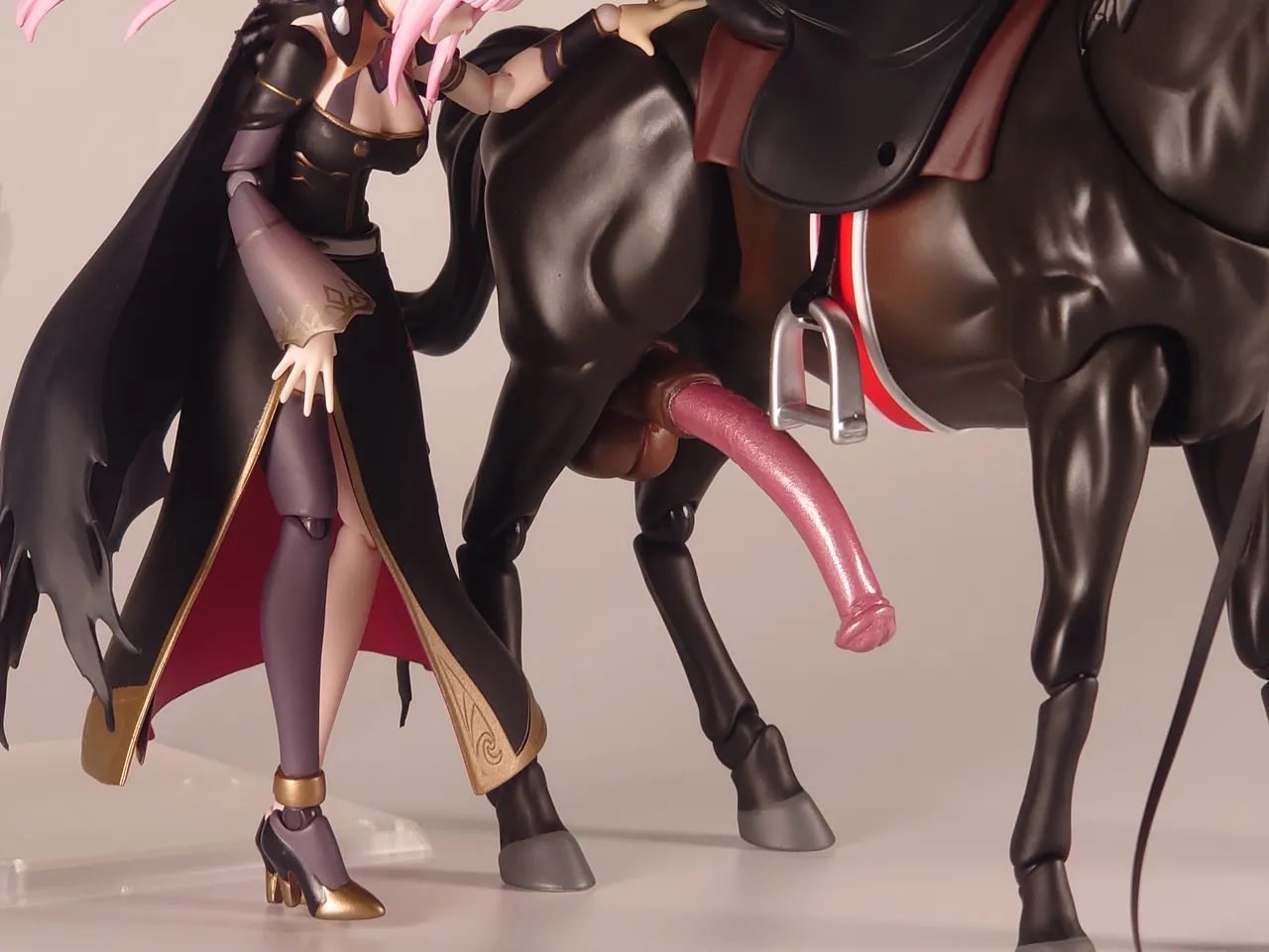 GSC Figma Mori Calliope with HORSE? page 3 full