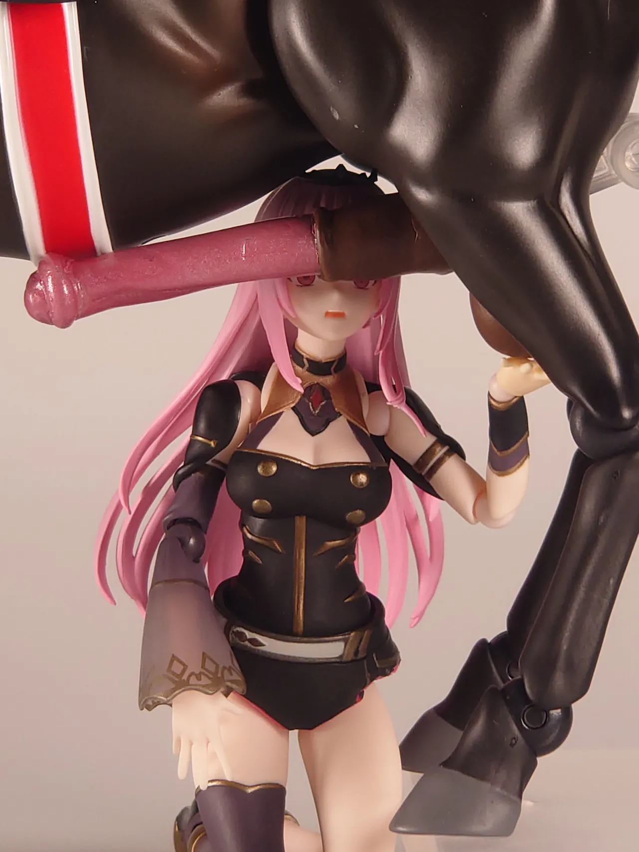 GSC Figma Mori Calliope with HORSE? page 6 full