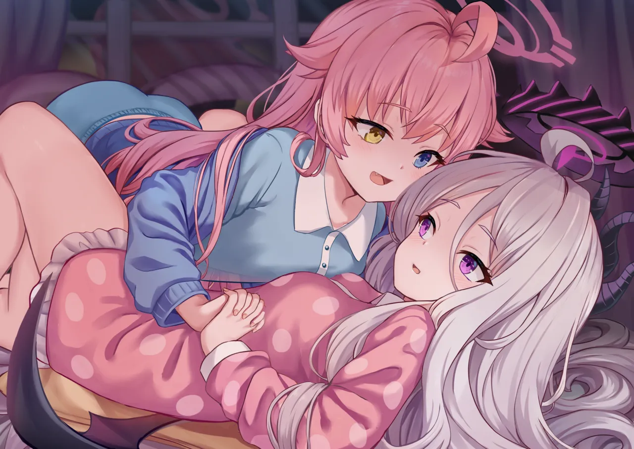 Hoshino Hina Discovered Secretly page 1 full